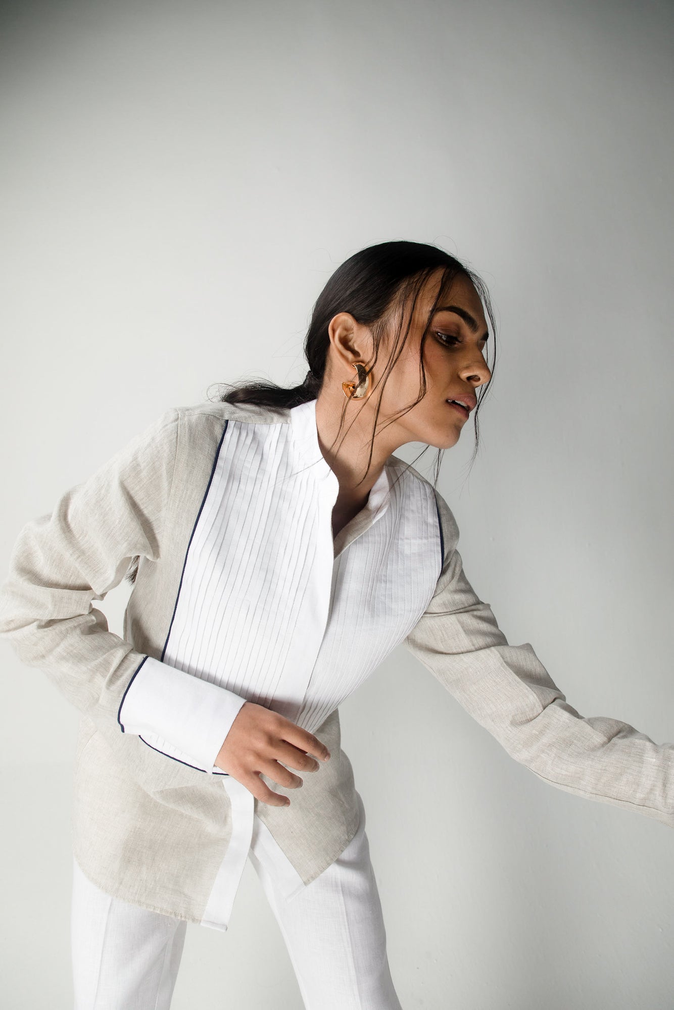 Beige and white organic linen shirt with lace-detailed placket, full sleeves, pleated yoke, and natural style, handcrafted luxury