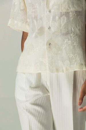 Elegant Femme Fleur Trouser in handloom fabric, showcasing a tailored silhouette and artisan craftsmanship, epitomizing luxury womenswear