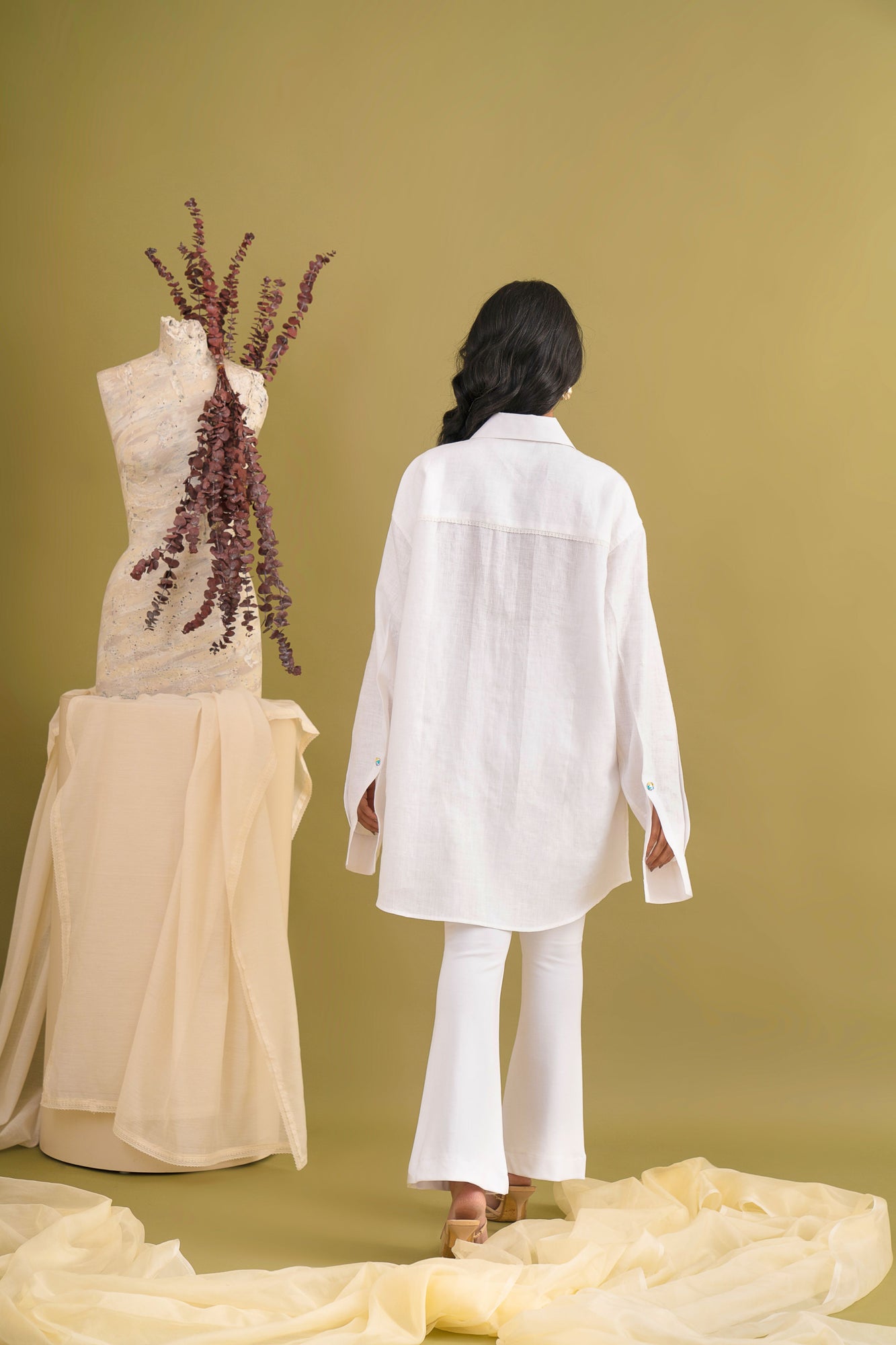Elegant pink scallop-edged shirt in premium handloom fabric, showcasing NJ3 Atelier's luxury womenswear craftsmanship