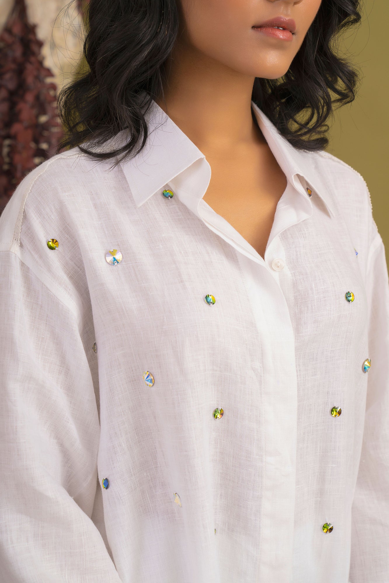 Elegant bambino pink scallop shirt in premium handloom fabric, showcasing NJ3 Atelier's luxury womenswear craftsmanship